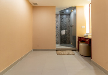 Duplex 2 Bedroom Serviced Condo For Rent - Condo 240, Chakto Mukh, Phnom Penh thumbnail