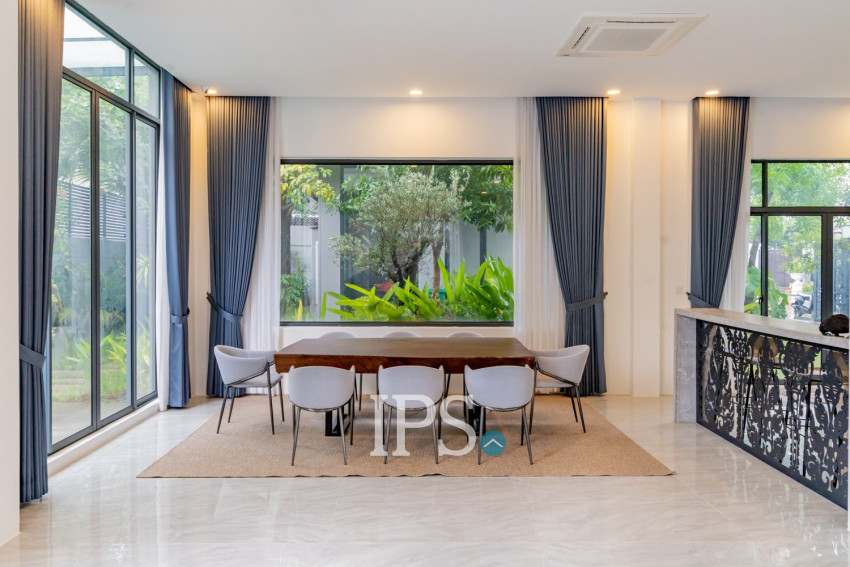 5 Bedroom Villa For Rent - Russey Keo, Phnom Penh