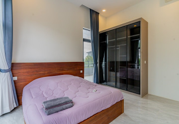 5 Bedroom Villa For Rent - Russey Keo, Phnom Penh thumbnail