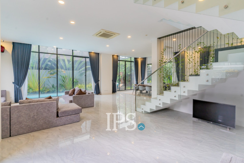5 Bedroom Villa For Rent - Russey Keo, Phnom Penh