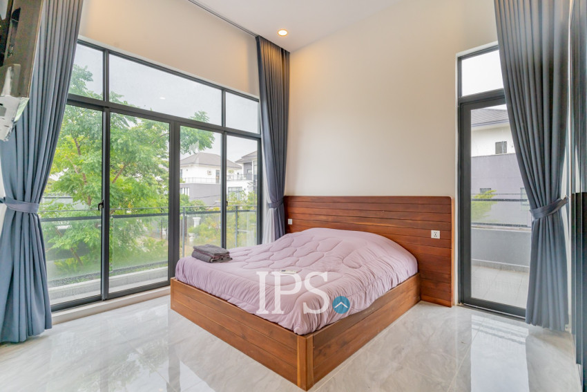 5 Bedroom Villa For Rent - Russey Keo, Phnom Penh