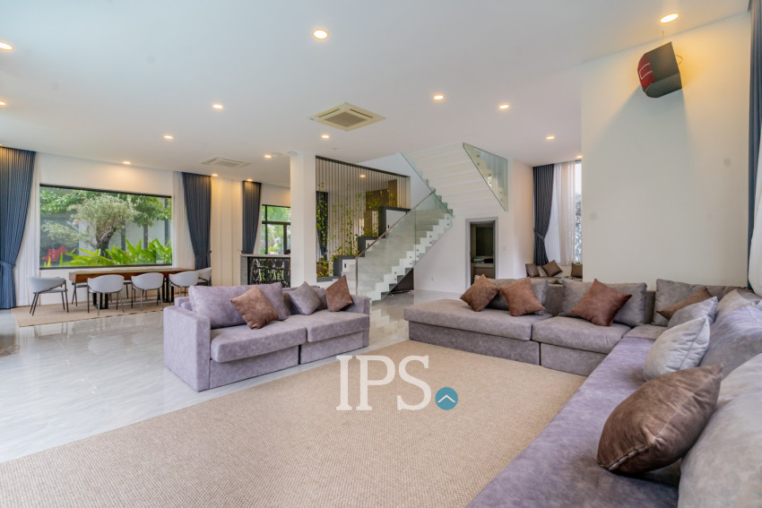 5 Bedroom Villa For Rent - Russey Keo, Phnom Penh