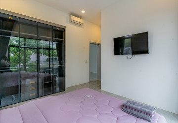 5 Bedroom Villa For Rent - Russey Keo, Phnom Penh thumbnail