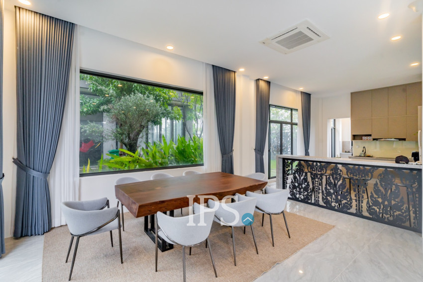 5 Bedroom Villa For Rent - Russey Keo, Phnom Penh
