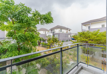 5 Bedroom Villa For Rent - Russey Keo, Phnom Penh thumbnail