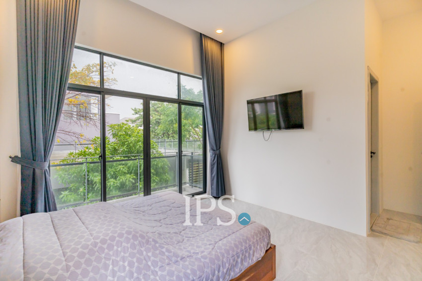 5 Bedroom Villa For Rent - Russey Keo, Phnom Penh