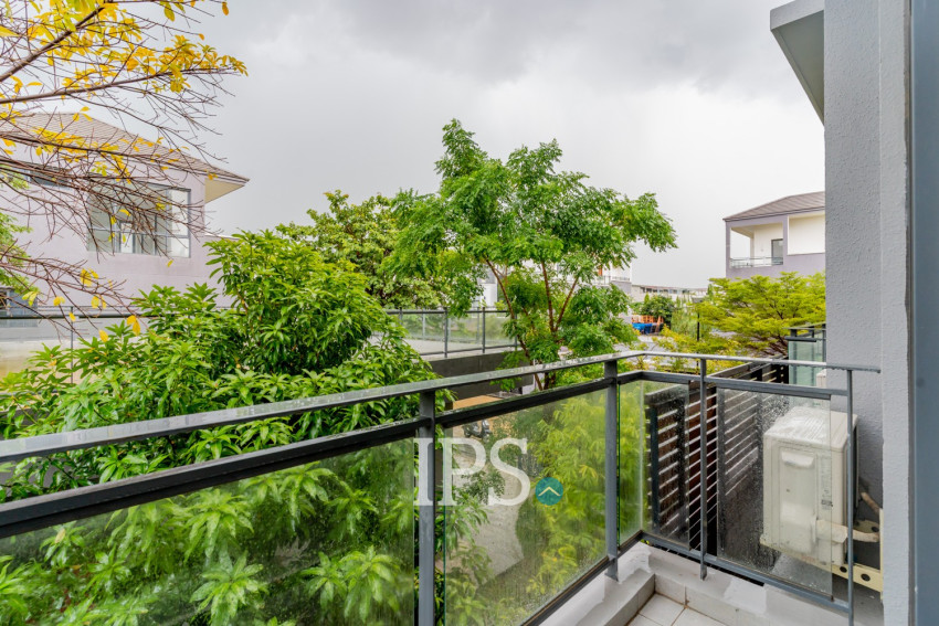 5 Bedroom Villa For Rent - Russey Keo, Phnom Penh