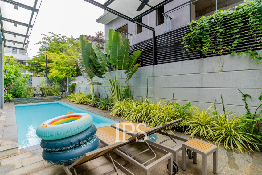 5 Bedroom Villa For Rent - Russey Keo, Phnom Penh