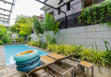 5 Bedroom Villa For Rent - Russey Keo, Phnom Penh thumbnail