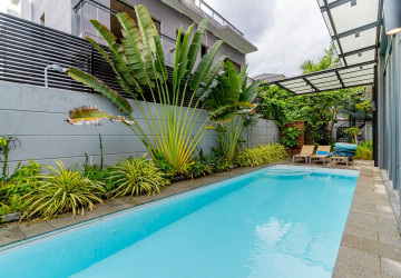 5 Bedroom Villa For Rent - Russey Keo, Phnom Penh thumbnail