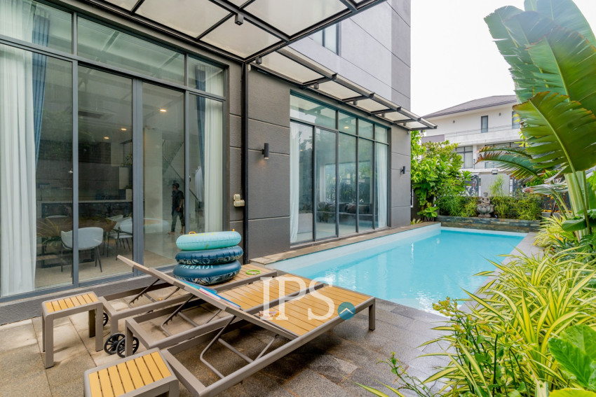 5 Bedroom Villa For Rent - Russey Keo, Phnom Penh