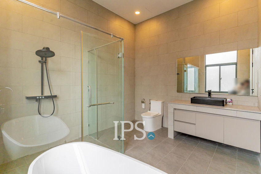 5 Bedroom Villa For Rent - Russey Keo, Phnom Penh