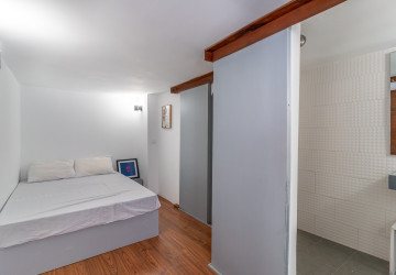 Renovated Loft 3 Bedroom Apartment For Rent - Phsar Thmei 3, Phnom Penh thumbnail