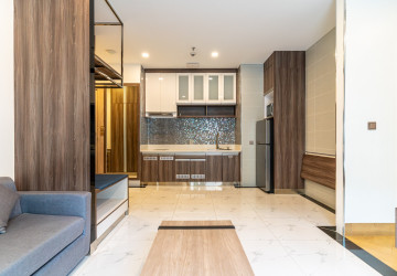 1 Bedroom Serviced Apartment For Rent - BKK1, Phnom Penh thumbnail