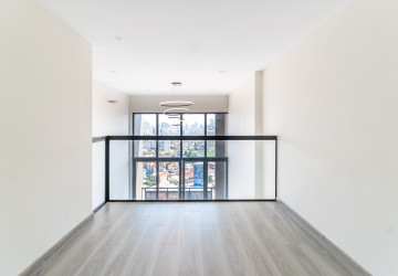 18th Floor 2 Bedroom Loft Condo For Sale - L Tower, Beoung Tumpun 2, Phnom Penh thumbnail