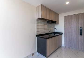 18th Floor 2 Bedroom Loft Condo For Sale - L Tower, Beoung Tumpun 2, Phnom Penh thumbnail