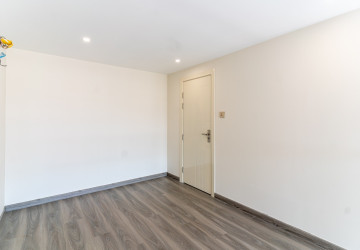 18th Floor 2 Bedroom Loft Condo For Sale - L Tower, Beoung Tumpun 2, Phnom Penh thumbnail