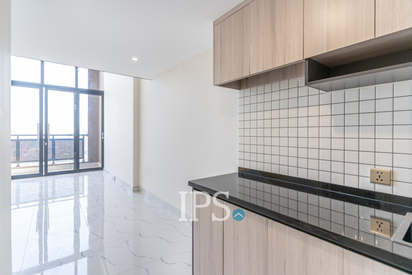 18th Floor 2 Bedroom Loft Condo For Sale - L Tower, Beoung Tumpun 2, Phnom Penh