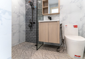 18th Floor 2 Bedroom Loft Condo For Sale - L Tower, Beoung Tumpun 2, Phnom Penh thumbnail