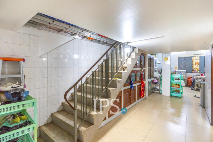 182 Sqm Retail Space For Rent - Phsar Thmei Ti 3, Phnom Penh
