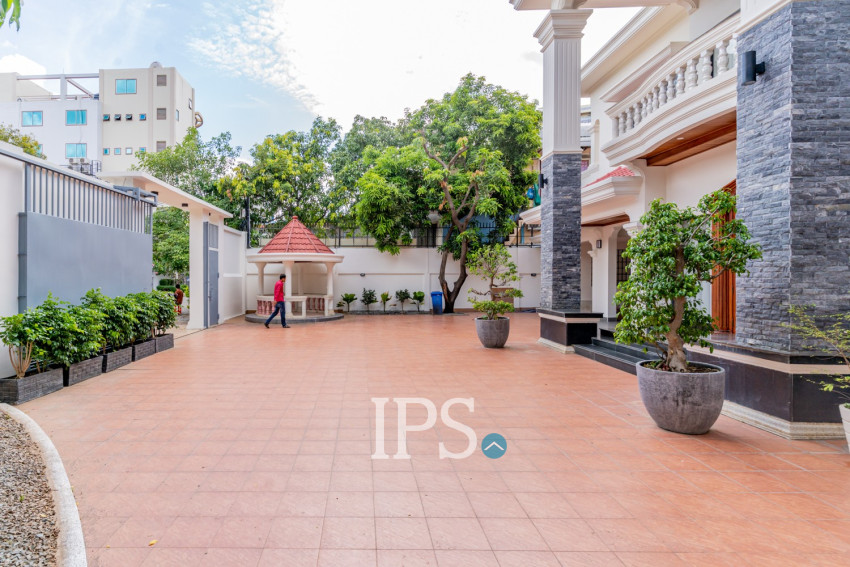 5 Bedroom Villa For Rent - Boeung Kak 1, Phnom Penh