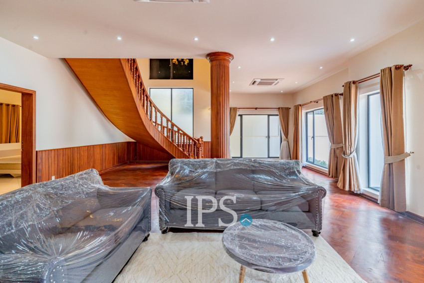 5 Bedroom Villa For Rent - Boeung Kak 1, Phnom Penh