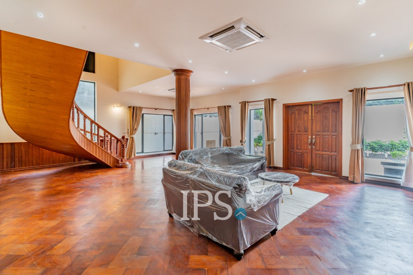 5 Bedroom Villa For Rent - Boeung Kak 1, Phnom Penh