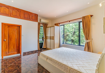 5 Bedroom Villa For Rent - Boeung Kak 1, Phnom Penh thumbnail