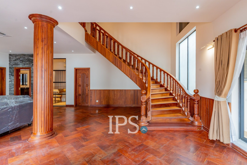 5 Bedroom Villa For Rent - Boeung Kak 1, Phnom Penh