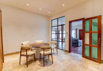 5 Bedroom Villa For Rent - Boeung Kak 1, Phnom Penh thumbnail