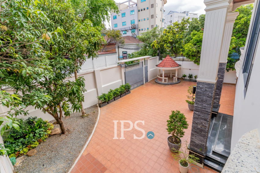 5 Bedroom Villa For Rent - Boeung Kak 1, Phnom Penh