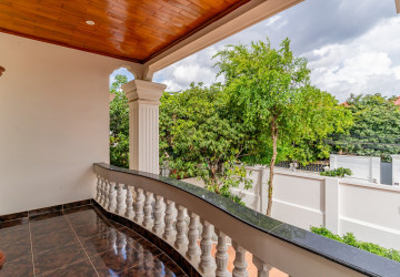 5 Bedroom Villa For Rent - Boeung Kak 1, Phnom Penh thumbnail