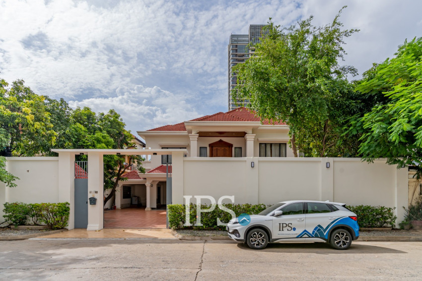 5 Bedroom Villa For Rent - Boeung Kak 1, Phnom Penh