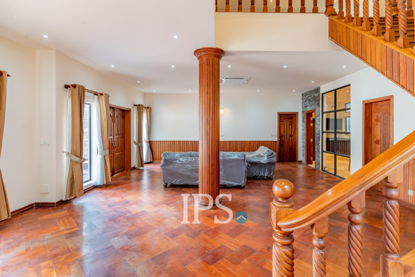 5 Bedroom Villa For Rent - Boeung Kak 1, Phnom Penh