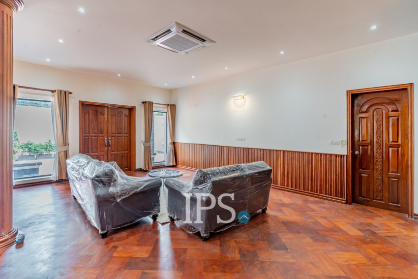 5 Bedroom Villa For Rent - Boeung Kak 1, Phnom Penh
