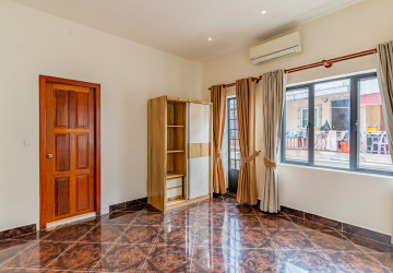 5 Bedroom Villa For Rent - Boeung Kak 1, Phnom Penh thumbnail