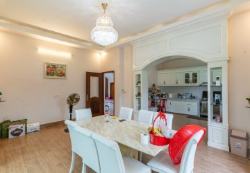 6 Bedroom Villa For Rent - Russey Keo, Phnom Penh thumbnail