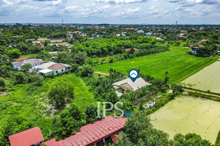 1 Bedroom House For Sale - Sangkat Siem Reap, Siem Reap