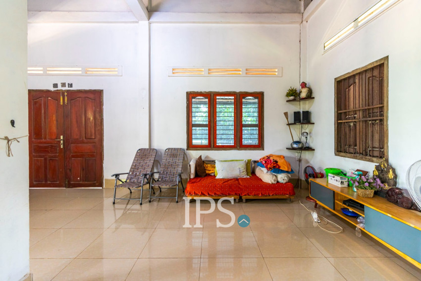 1 Bedroom House For Sale - Sangkat Siem Reap, Siem Reap