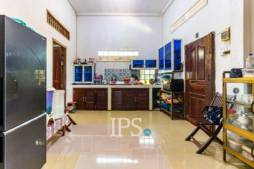 1 Bedroom House For Sale - Sangkat Siem Reap, Siem Reap