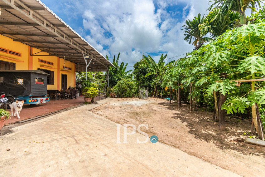 1 Bedroom House For Sale - Sangkat Siem Reap, Siem Reap