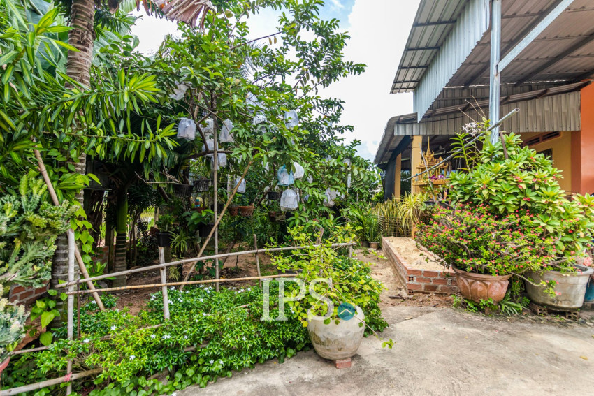 1 Bedroom House For Sale - Sangkat Siem Reap, Siem Reap