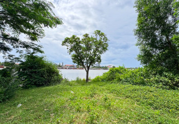 1,914 Sqm Commercial Land For Sale - Kampot Province thumbnail