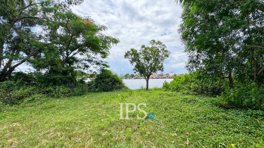 1,914 Sqm Commercial Land For Sale - Kampot Province