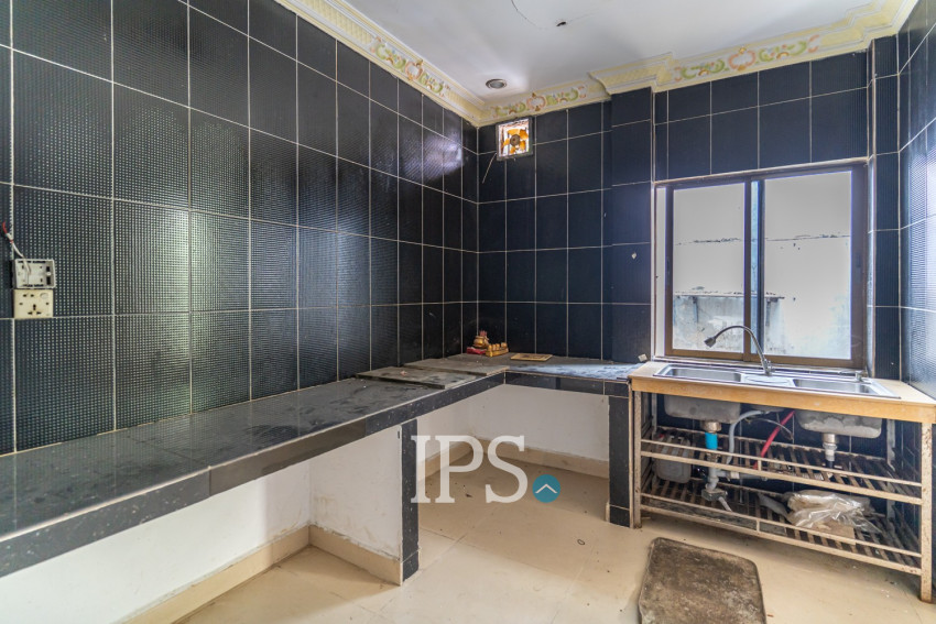 9 Bedroom Commercial Villa For Rent - Boeung Kak 2, Phnom Penh