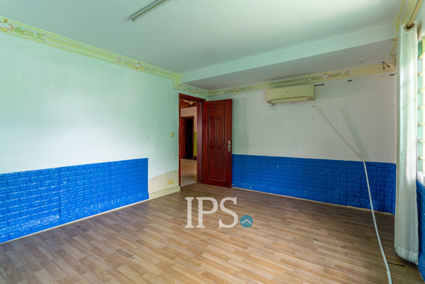 9 Bedroom Commercial Villa For Rent - Boeung Kak 2, Phnom Penh