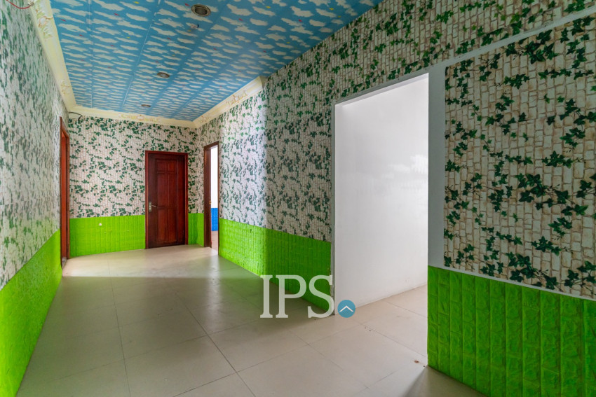 9 Bedroom Commercial Villa For Rent - Boeung Kak 2, Phnom Penh