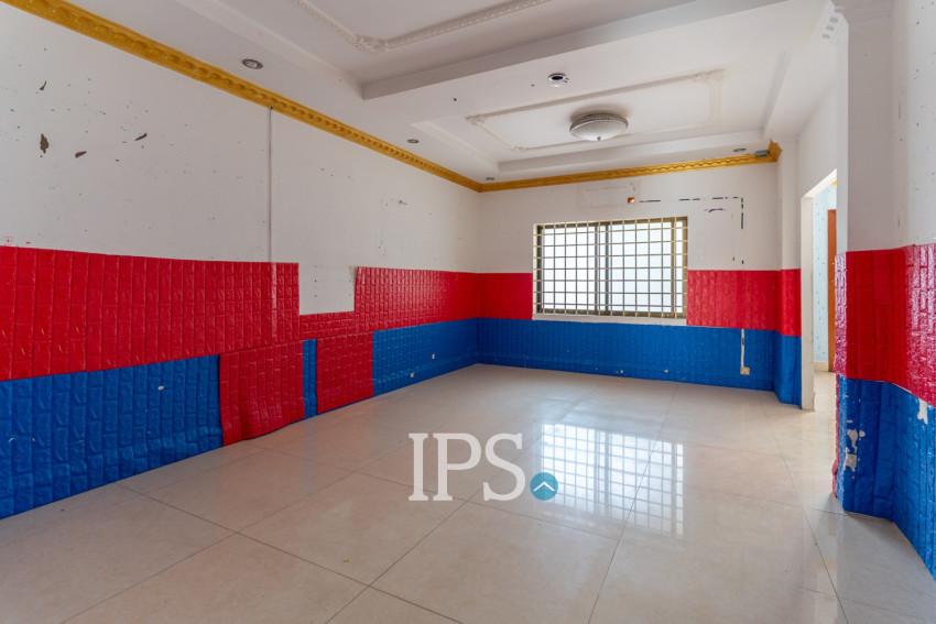 9 Bedroom Commercial Villa For Rent - Boeung Kak 2, Phnom Penh