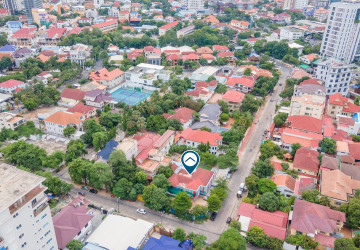9 Bedroom Commercial Villa For Rent - Boeung Kak 2, Phnom Penh thumbnail