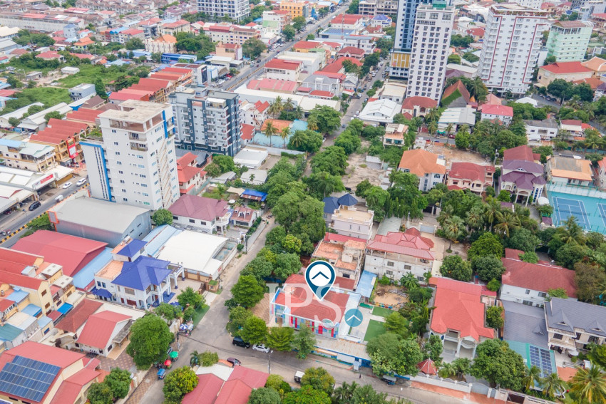 9 Bedroom Commercial Villa For Rent - Boeung Kak 2, Phnom Penh